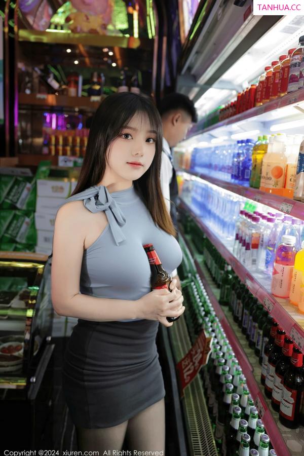 豆瓣酱  [XiuRen]高清写真图 2024.04.16 No.8402 豆瓣酱 美腿黑丝第8张图片
